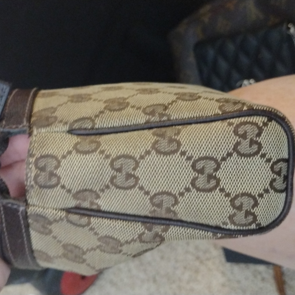 Gucci - Picture 6 of 6